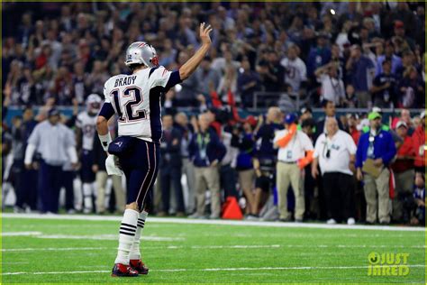 Celebs React to Patriots' Super Bowl 2017 Win - Read Tweets: Photo ...