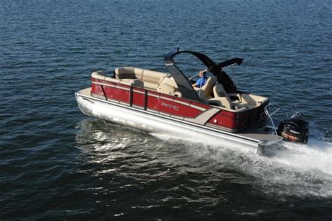 Sanpan 2500 SR | Pontoon & Deck Boat Magazine