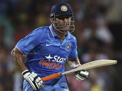 MS Dhoni looks to polish finishing touch in T20s vs Australia | Crickit