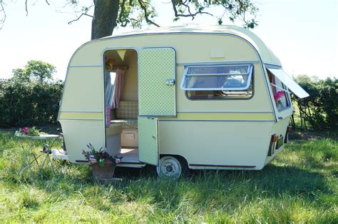 Image description | Retro caravan, Vintage camper, Caravans