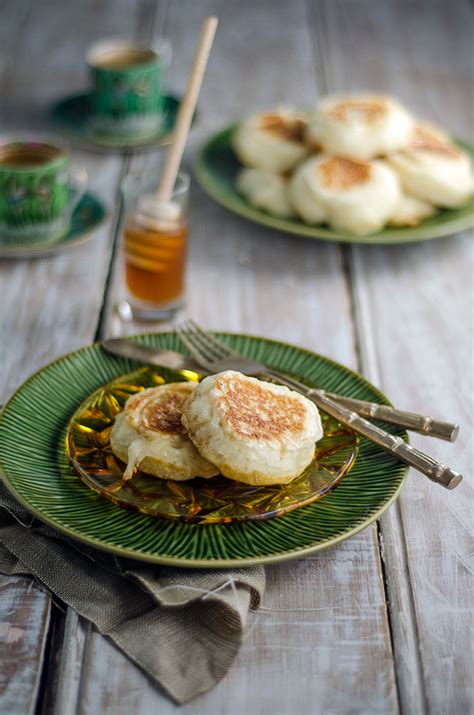 Homemade Crumpets Recipe | Chew Town Food Blog