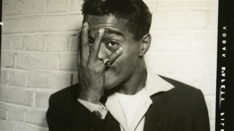 What Happened to Sammy Davis Jr. Eye? His Accident - OtakuKart