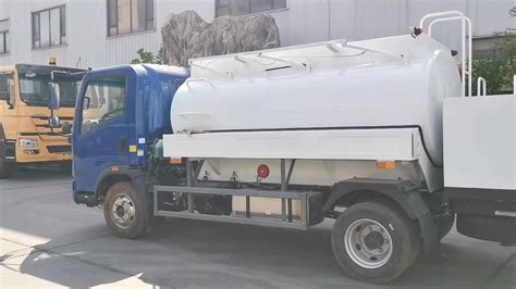 Sinotruk Howo 4*2 Fuel Tanker Truck Dimensions 20000 L Fuel Tanker Truck Capacity - Buy Fuel ...