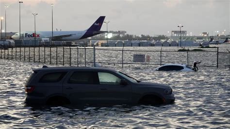 Fort Lauderdale get hit by historic rainfall, causing vast damage | Fort Lauderdale Review