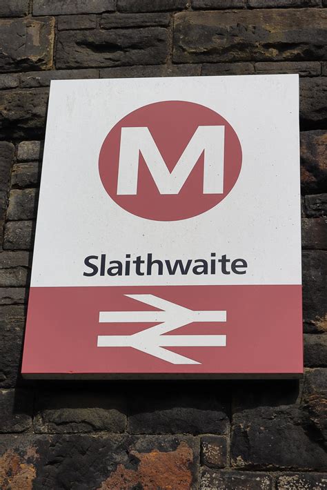 SLAITHWAITE (4) | Station sign at Slaithwaite station, 15/04… | ANDY'S UK TRANSPORT PAGE | Flickr