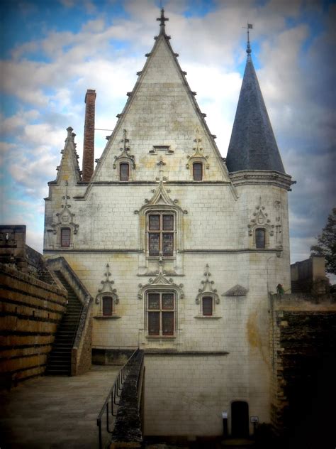 Nantes Castle - Exploring the Castles of the Loire Valley #1 (Visiting Nantes #1 - The Castle)