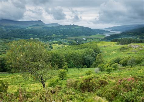 Snowdonia | 15 best free snowdonium, wales uk, landscape nature and mounatin photos on Unsplash