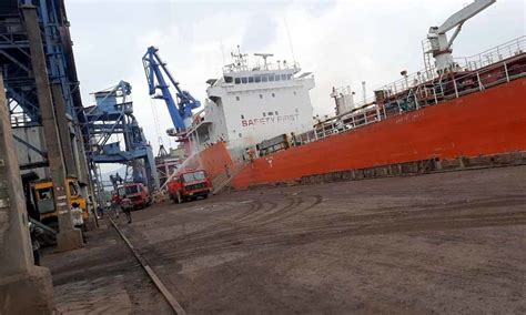 A minor fire breaks out at Visakhapatnam Port Trust, no casualties reported