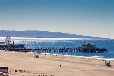 The Three Dirtiest and Cleanest Beaches in Los Angeles - Curbed LA