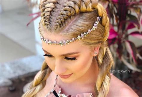 Princess Hairstyles: The 26 Most Charming Ideas for 2020