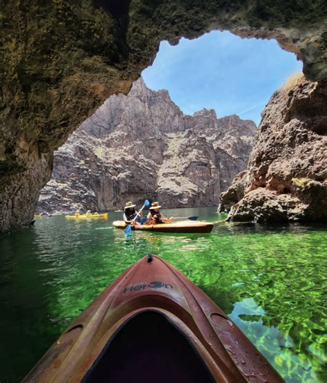 Emerald Cove Kayaking Trips Are The Best Way To Experience The Unique ...