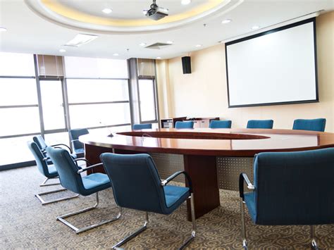 Small Conference Room Solution: Business & Corporate AV - Atlona