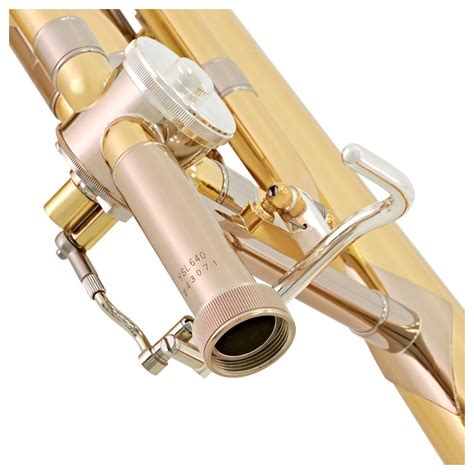 Yamaha YSL640 Professional Bb/F Trombone with Medium-Large Bore at Gear4music