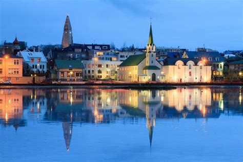 Tien steden om te bezoeken in 2016 | Steden, Vakantiebestemmingen, Reykjavik