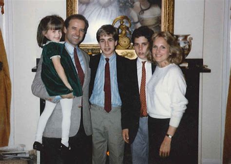 Family Portrait - Jill Biden - Pictures - CBS News