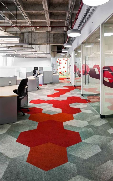 Resultado de imagem para offices colors carpets | Alfombras para oficinas, Oficinas de diseño ...