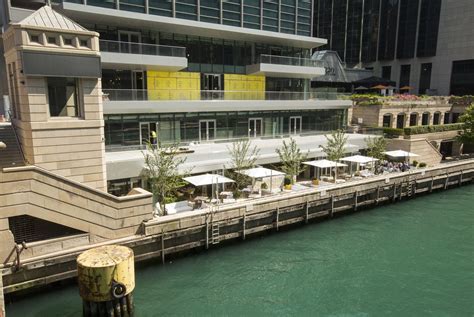 Tour Pizzeria Portofino, Lettuce Entertain You’s riverside restaurant - Eater Chicago