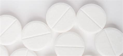 Aspirin Side Effects, Uses, Dosage, Interactions, Alternatives - Dr. Axe