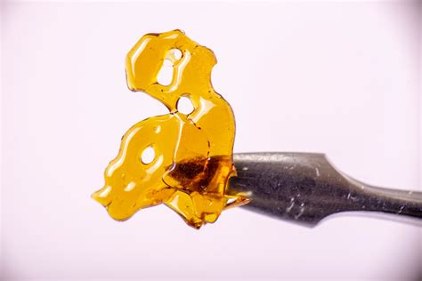 What Are Dabs? Here’s What You Need To Know About Dab Weed