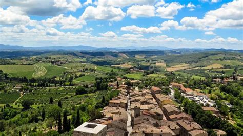 Best Restaurants In San Gimignano With A View - Visit Beautiful Italy