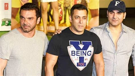 Salman jokes about brothers' divorces on The Kapil Sharma Show: Ab sun rahe hai | Bollywood ...