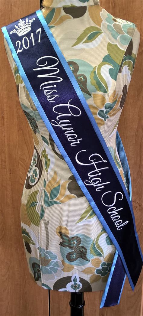 Personalized Sash Queen Sash Homecoming Sash Pageant Sash - Etsy