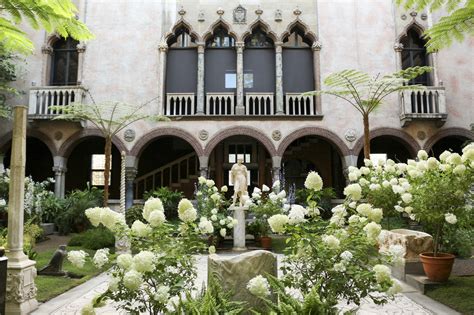 Guided Courtyard Meditation | Isabella Stewart Gardner Museum