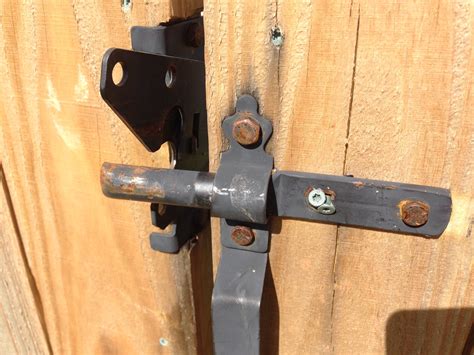 fence - How can I fix the issues I'm having with large double gates? - Home Improvement Stack ...