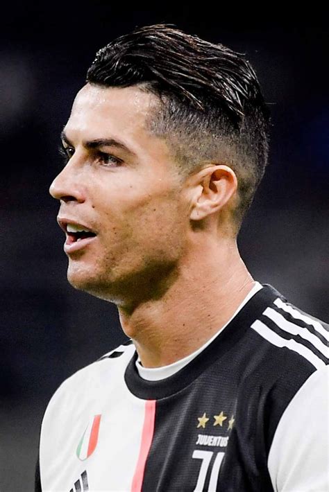 Top more than 164 cristiano ronaldo current hairstyle super hot - camera.edu.vn