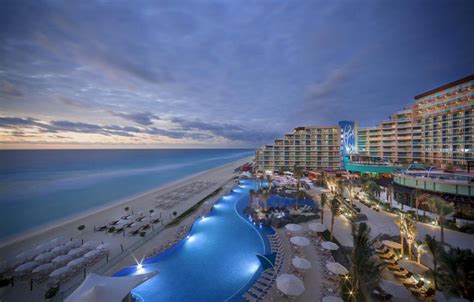 Hard Rock Hotel Cancun – All Inclusive – Weddings Tours