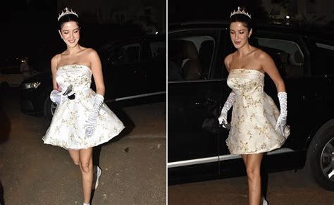 Shanaya Kapoor Could Steal The Title Of Princess of Genovia Dressed As The Princess Diaries' Mia ...