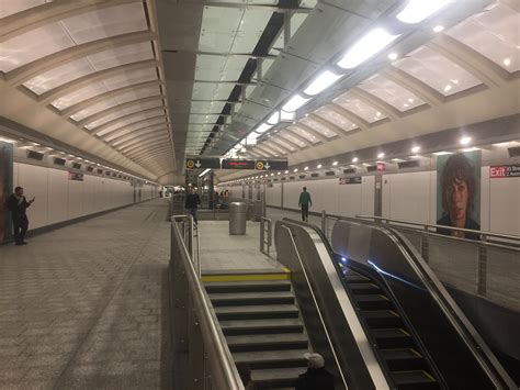 Early verdict's in: The Second Avenue subway was worth the wait