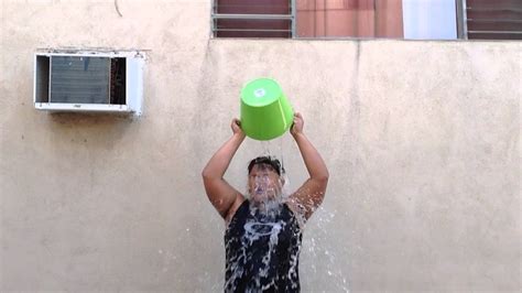 Ice Water Bucket Challenge - YouTube