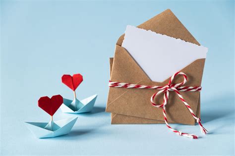 Celebrate 'National Send a Card to a Friend Day' | Sarasota Magazine