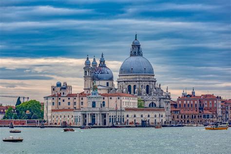 Top 12 Most Visited Monuments in Venice Italy | Famous Historical Sites ...