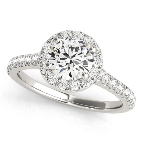 Round Diamond Halo Ring - Vancouver Luxury Diamonds