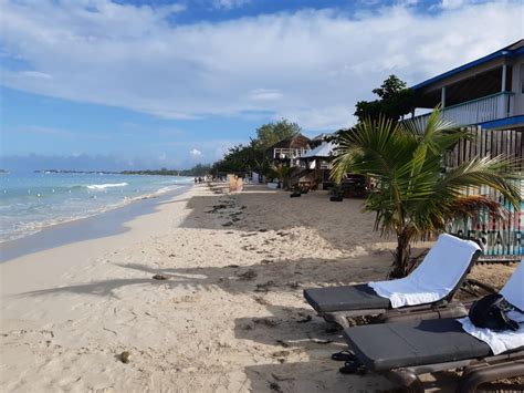 "Strand" Hotel Legends Beach Resort (Negril) • HolidayCheck (Cornwall ...