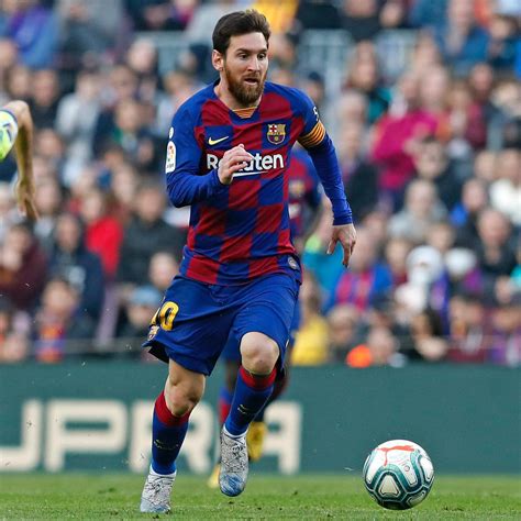 Lionel Messi Becomes Football’s Second Billionaire | ArticleIFY