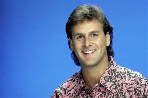 Dave Coulier confirms Uncle Joey will return for Netflix's Full House revival - Polygon