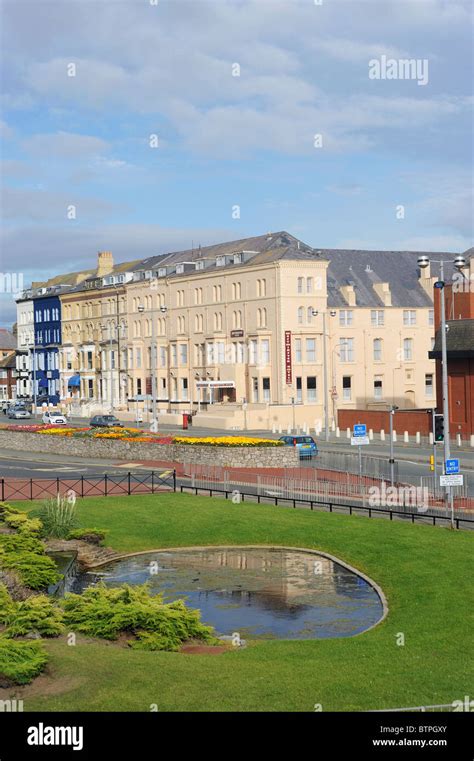 Rhyl hotels hi-res stock photography and images - Alamy