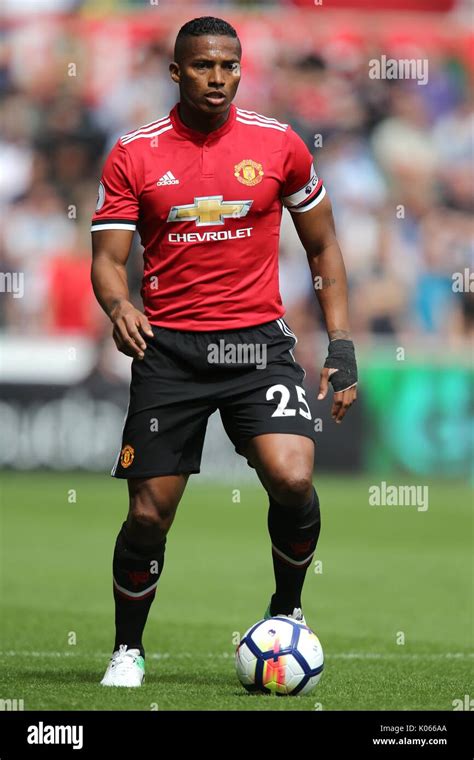 ANTONIO VALENCIA MANCHESTER UNITED FC MANCHESTER UNITED FC LIBERTY ...