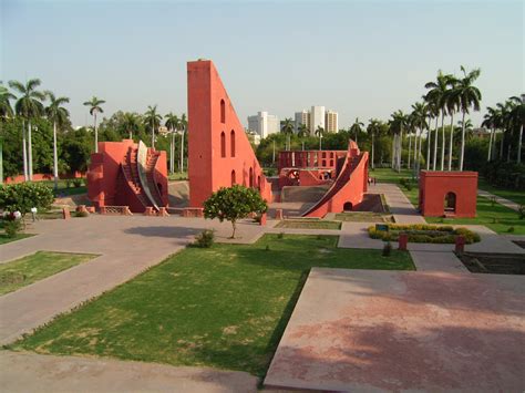 Jantar Mantar Tourism 2023 - New Delhi | Images, Historical, Monuments ...