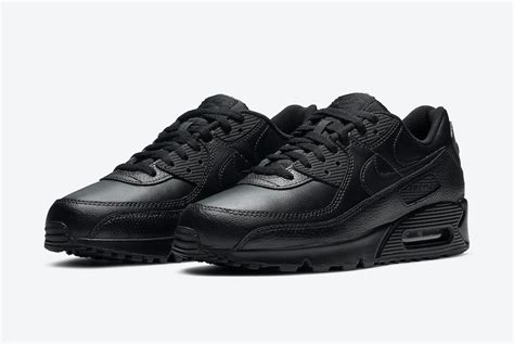 Nike Reveal a ‘Triple Black’ Air Max 90 - Releases