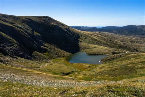 Climbing Mount Kosciuszko - The Roof Of Australia | NOMADasaurus