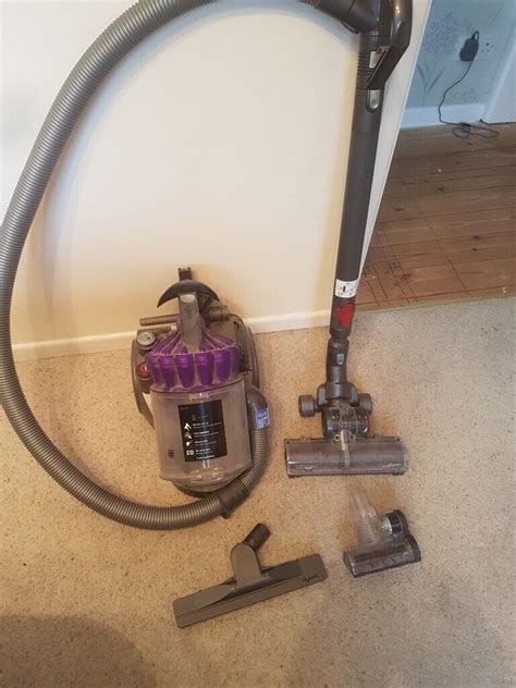 Dyson corded vacuum cleaner | in Abingdon, Oxfordshire | Gumtree