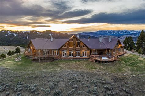 Sky Ranch | Livingston Montana Home For Sale | Fay Ranches