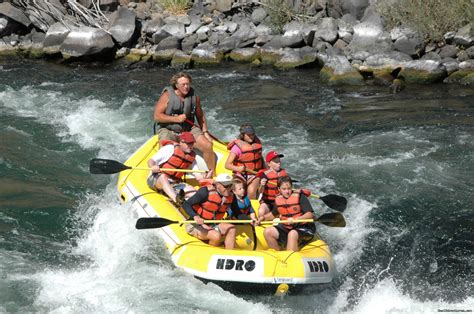 Exciting Rafting Adventures in Oregon, Maupin, Oregon Rafting Trips | RealAdventures