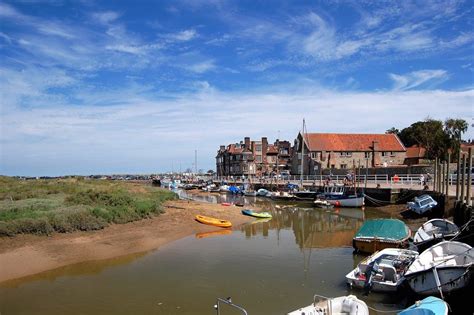 We have some special offers on short breaks in Blakeney this July — gardeners cottage, Blakeney ...