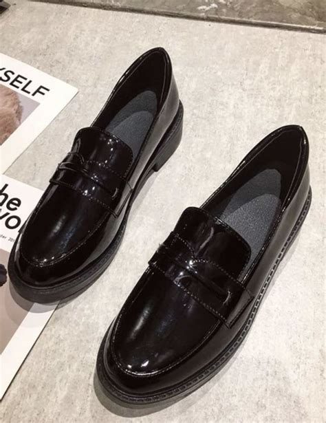 Slip on Loafers, Women's Fashion, Footwear, Loafers on Carousell