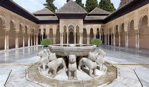 Livre de photos : Alhambra de Grenade, la grande ville palatine